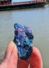 Load image into Gallery viewer, Pocket Sized Peacock Ore to bring you happiness