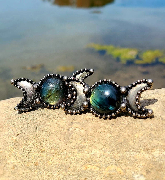 Powerful ,Stunning Labradorite and Pyrite Triple Crescent Moon Goddess Ring 🌙🌙🌙