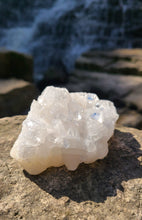 Load image into Gallery viewer, Super Sparkly ,Angelic piece of Raw Apophyllite to connect with your guides ✨✨⭐
