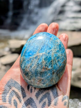 Load image into Gallery viewer, Powerful, Blue Apatite Palm stone for Clarity
