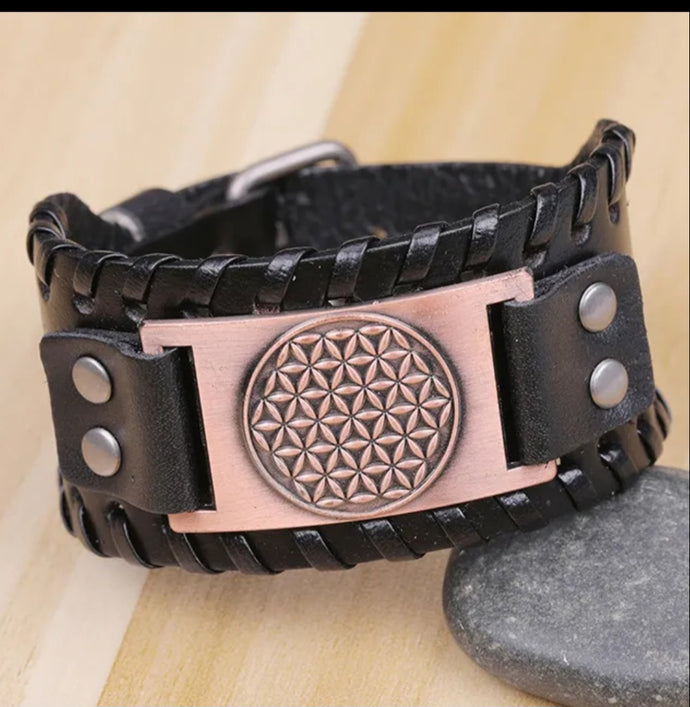 Powerful ,Sacred Geometry Leather Bracelets ✨✨ Black